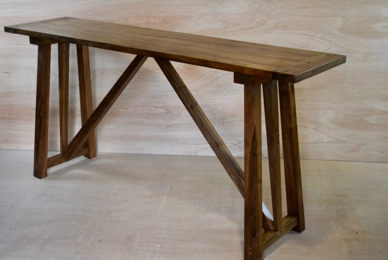 console_table_in_walnut_2