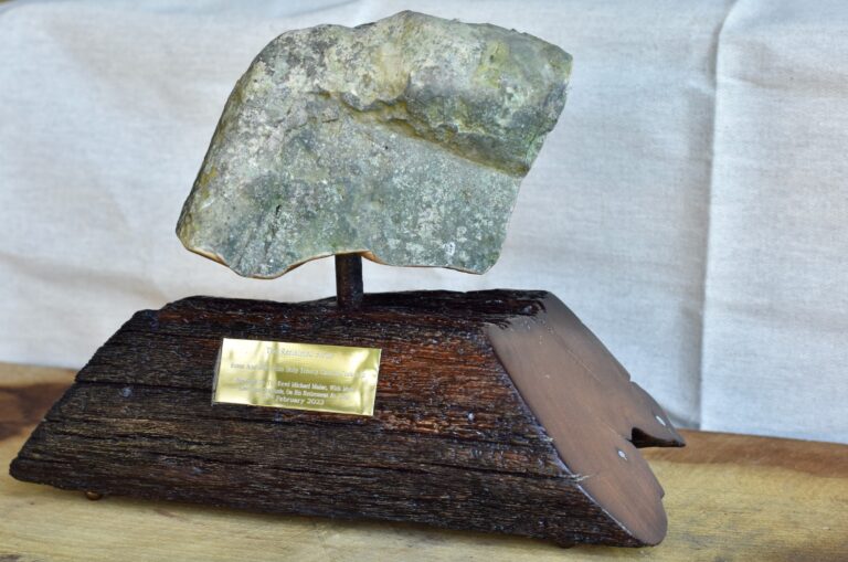 reclained_stone_and_oak_from_holy_trinity_chutrch_cuckfield