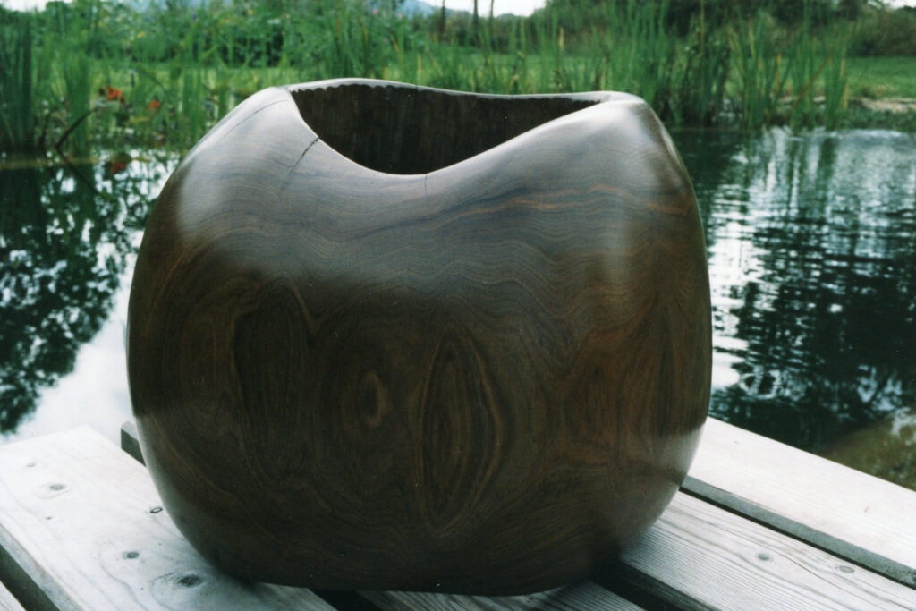Walnut-by-Pool-3000x2000